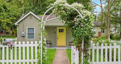 Bumble Bee Cottage - Quiet comfort for 2