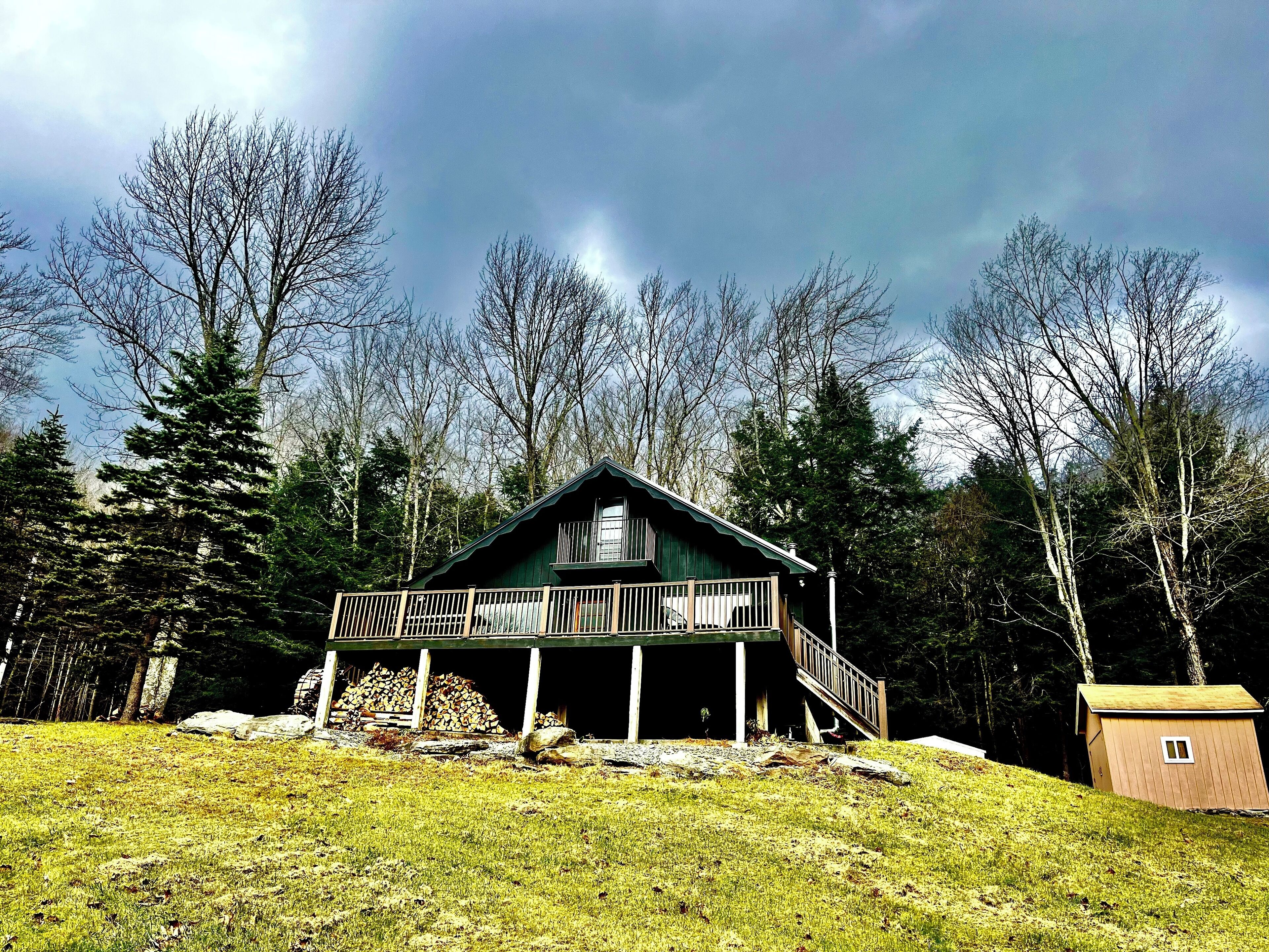 Secluded Catskills Chalet on 5 Acres w/ Mountain Views - Sleeps 6, Pet friendly