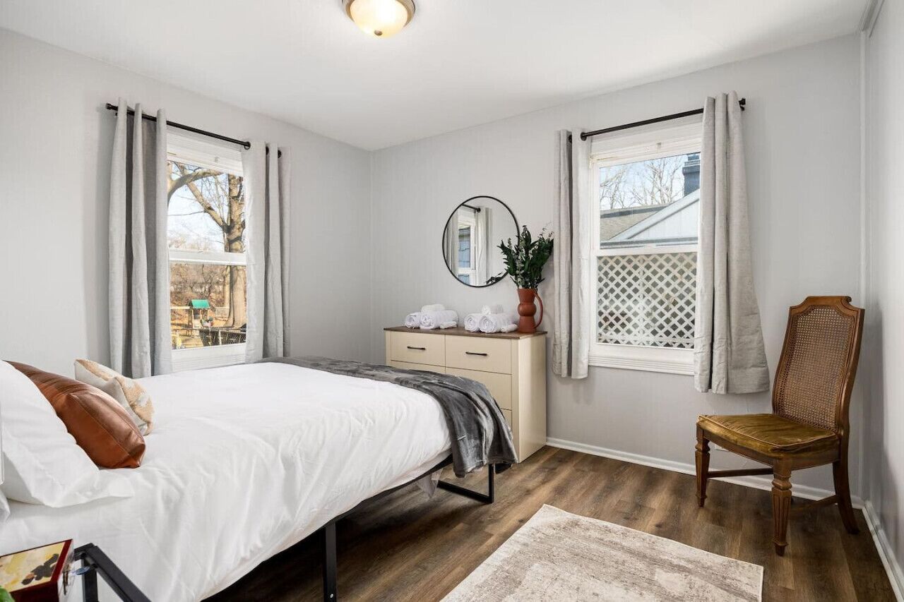 2 chambres, bureau, fer et planche à repasser, Wi-Fi gratuit