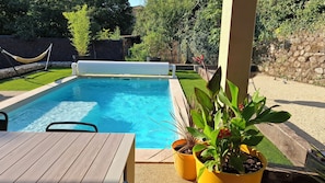 Piscine extérieure, piscine chauffée
