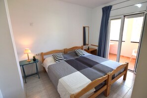 3 室のベッドルーム、WiFi (無料)