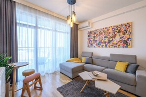 Panoramic Apartment, 1 Bedroom, City View | Living area - Waterfront Residences (Belgrade)