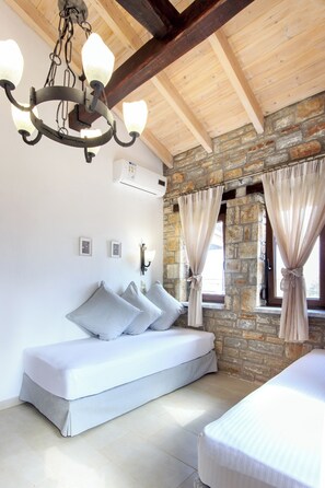 Luxury Apartment, Sea View