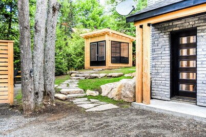 Charmant Chalet Dans les Laurentides le no9 Détendez-vous au Chalet Avec spa