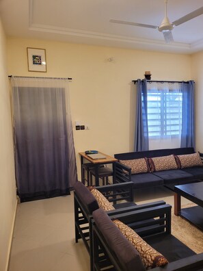 Classic Apartment | Living area - Esperanza (Abomey-Calavi)
