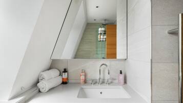 Hair dryer, towels