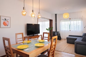 TV connectée, cheminée