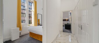 Flat 7 NEW ONE OX · Oxford Street 3 bedroom! Bond Street