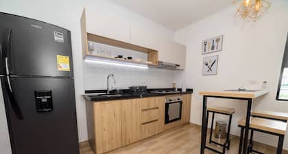 Elegant Caobos Coliving & Coworking