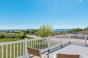 Property grounds - Dog Friendly with a View (Garden City)