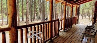 Peaceful Log Cabin - Just 45 Minutes From Beautiful Crater Lake!