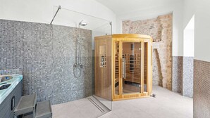 Sauna - Castle with Stunning Views by Aneo Travel (Bribir)