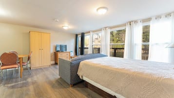 Cabaña Deluxe | 1 habitación, muebles diferentes y espacio para trabajar con laptop