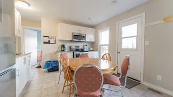 Ferienhaus | Esszimmer