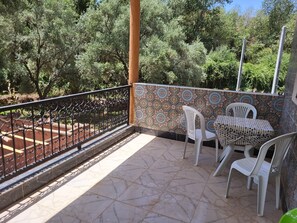 Outdoor dining - Maison Charmante Vallée Ourika (Ourika)