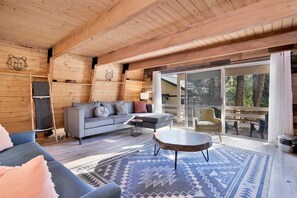 Hytte, terrasse, fjellutsikt (2190) | Oppholdsområde | Peis