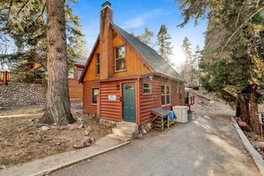 Exterior - Silvertip Pines #2335 (Big Bear Lake)
