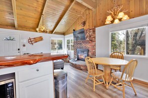 Cabin, Multiple Beds, Hot Tub, Mountain View (2294) | Private kitchen