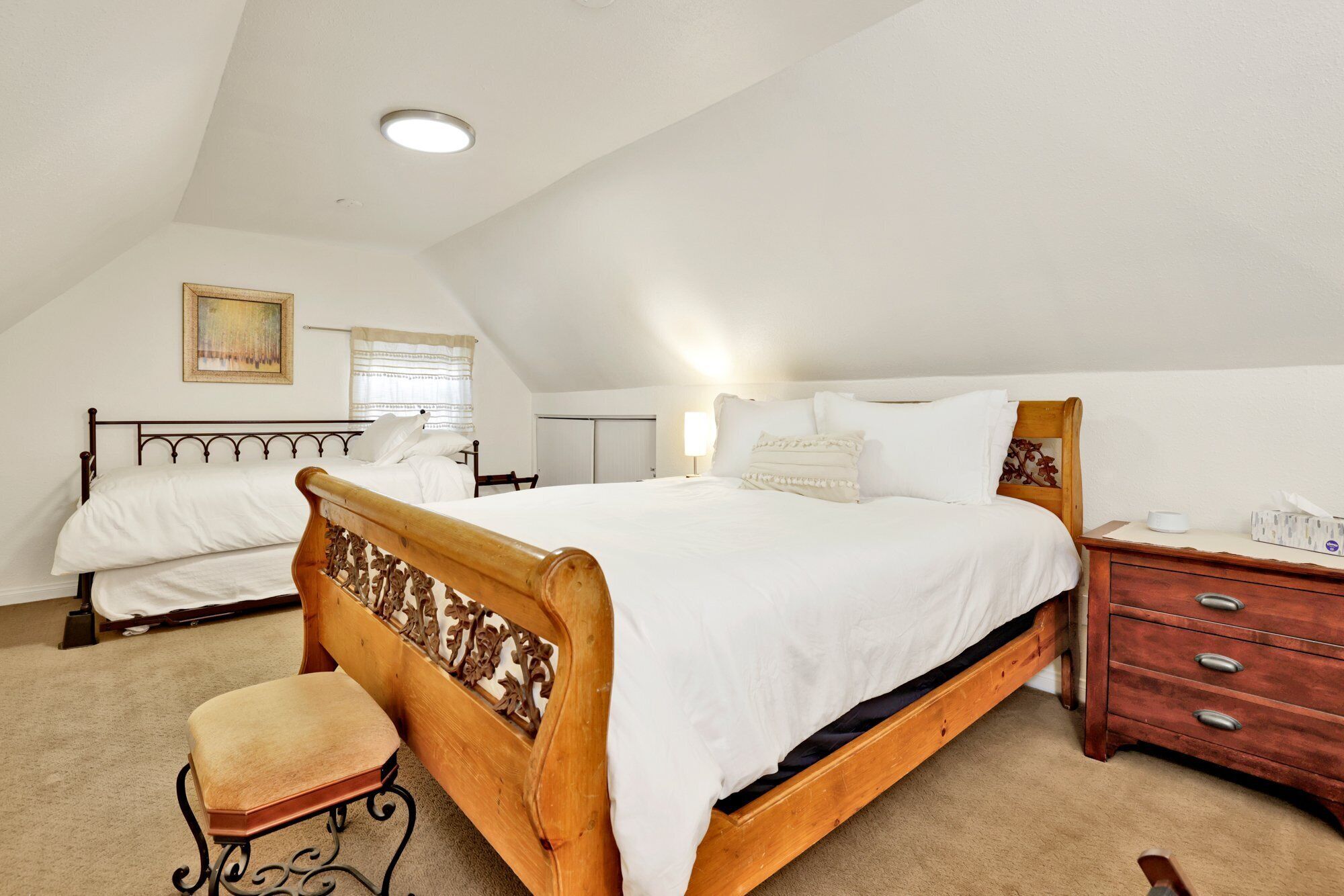 Cabin, Multiple Beds, Patio, Mountain View (2342) | 1 bedroom, individually decorated, individually furnished, bed sheets