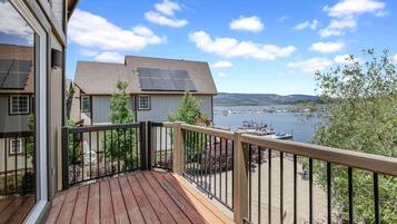 Cabin, Multiple Beds, Patio, Mountain View (2312) | View from room