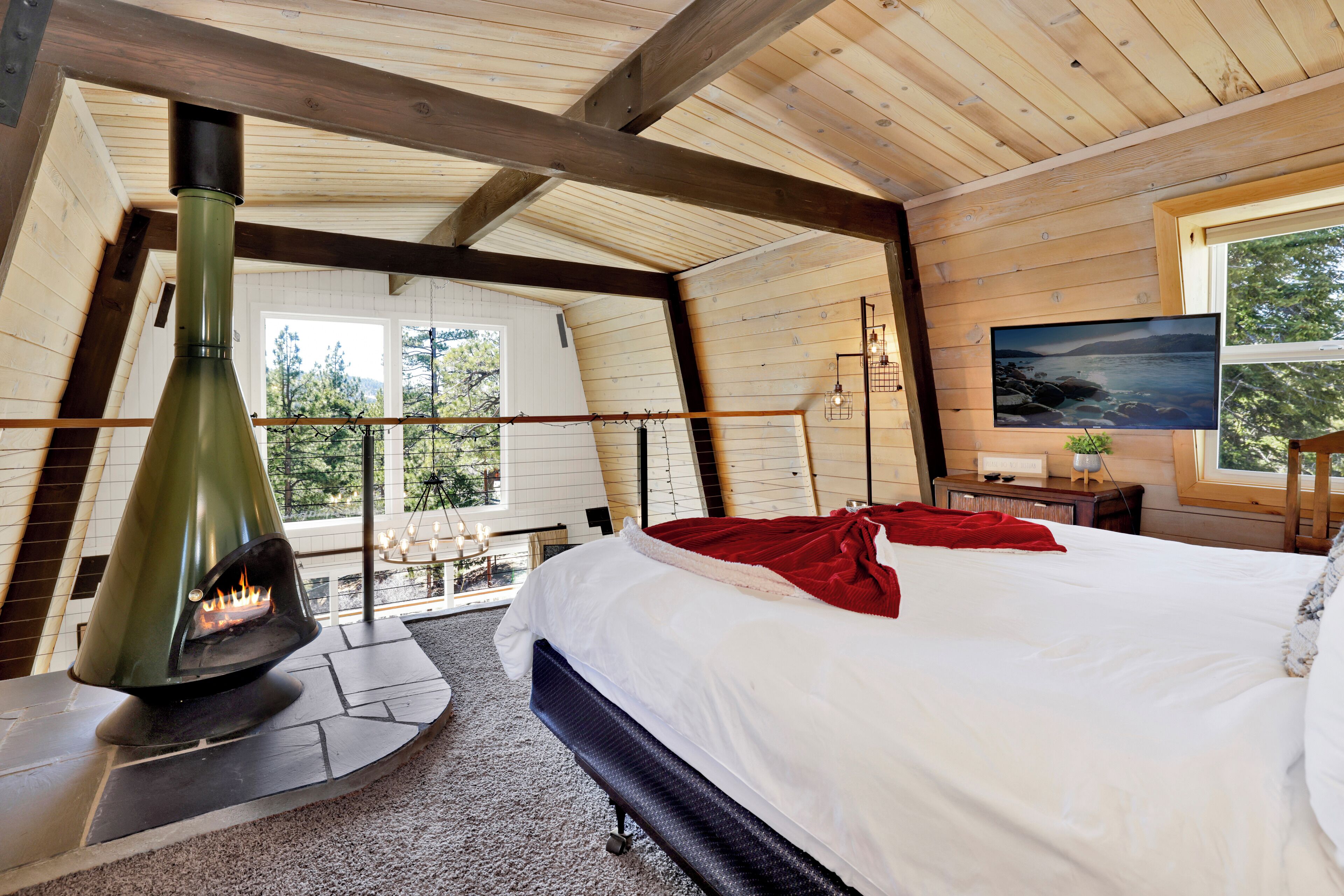 Hytte, flere senger, spabadekar, fjellutsikt (2066) | 2 soverom, individuelt dekorert, individuelt innredet og sengetøy