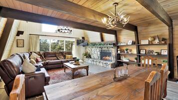 Cabin, Multiple Beds, Hot Tub, Mountain View (2066) | Living area | Fireplace