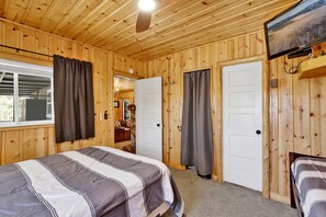 บ้านพัก, หลายเตียง, อ่างน้ำร้อน (1897) | 2 ห้องนอน, ห้องพักตกแต่งอย่างมีเอกลักษณ์, ตกแต่งพิเศษโดยเฉพาะ