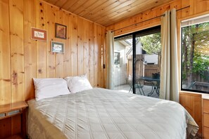 Cabane, plusieurs lits, patio, vue montagne (2296) | 2 chambres, décoration personnalisée, ameublement personnalisé