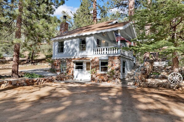 Exterior - Pinglewood Cabin #2096 (Fawnskin)