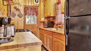 Hytte, flere senger, spabadekar, fjellutsikt (2395) | Eget kjøkken | Kaffetrakter/tekoker