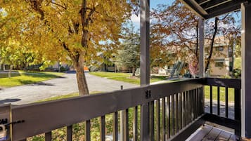 Condo, Multiple Beds, Hot Tub, Mountain View (2082) | View from room