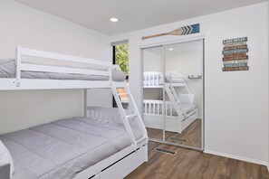 Condo, Multiple Beds, Hot Tub, Mountain View (2082)