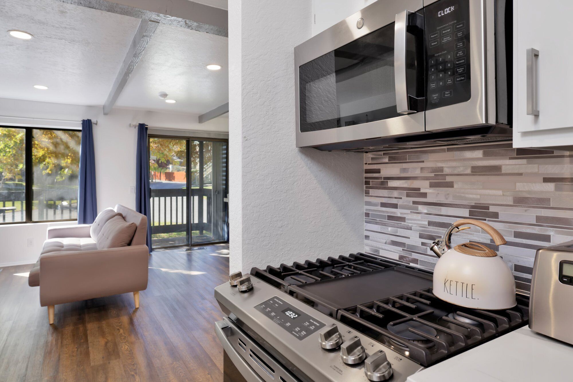 Condo, nhiều giường, bồn tắm nước nóng, quang cảnh núi (2082) | Bếp riêng | Dụng cụ pha cà phê/trà 