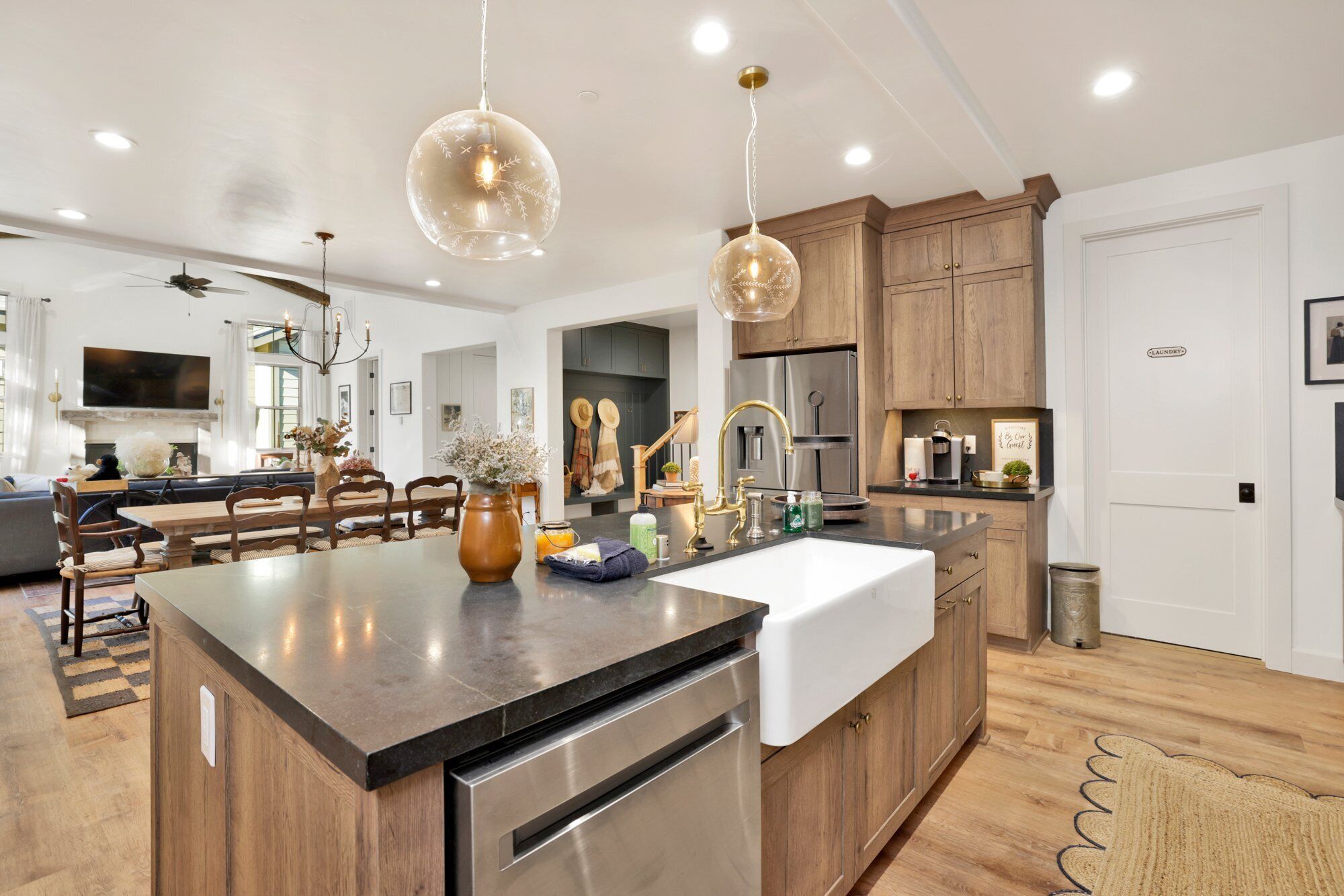 Hus - flere senge - terrasse - bjergudsigt (2301) | Privat køkken | Kaffe-/temaskine