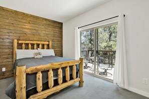 House, Multiple Beds, Balcony, Mountain View (1840) | 4 bedrooms, individually decorated, individually furnished, free WiFi - Alpine Chalet #1840 (Big Bear Lake)