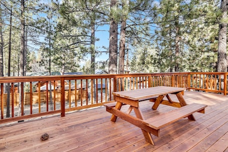 Cabin, Multiple Beds, Patio, Mountain View (2386) | View from room