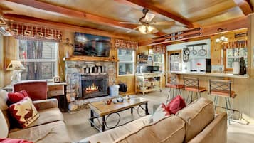 Cabin, Multiple Beds, Patio, Mountain View (2386) | Living area