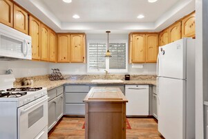 Kabin, Beberapa Tempat Tidur, patio, pemandangan gunung (2170) | Dapur pribadi | Mesin pembuat kopi/teh