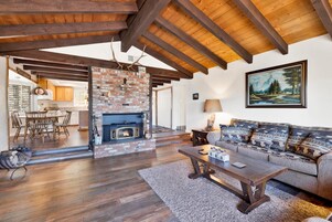 Cabin, Multiple Beds, Patio, Mountain View (2170) | Living area | Fireplace