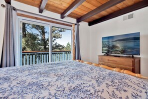 Cabin, Multiple Beds, Patio, Mountain View (2170) | 3 bedrooms, individually decorated, individually furnished, bed sheets - Moon Palace #2170 (Big Bear City)