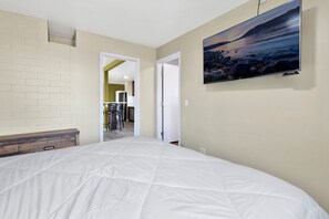 Cabin, Multiple Beds, Patio, Mountain View (1900) | 4 bedrooms, individually decorated, individually furnished, free WiFi - THE Farmhouse Experience #1900 (Big Bear City)