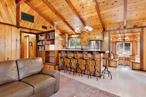 House, 2 Double Beds, Patio, Mountain View (933) | Private kitchen | Coffee/tea maker - Cabin Idle Ours #933 (Fawnskin)