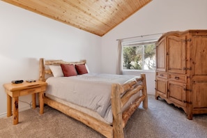 2 habitaciones, decoración personalizada y muebles diferentes