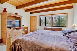 3 habitaciones, decoración personalizada y muebles diferentes