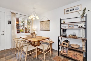 2 habitaciones, decoración personalizada y muebles diferentes 