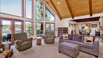 ์บ๋น, ์นจ๋(์ฌ๋ฌ ๊ฐ), ์จ์ ์์กฐ, ์ฐ ์ ๋ง (2098) | ๊ฑฐ์ค ๊ณต๊ฐ