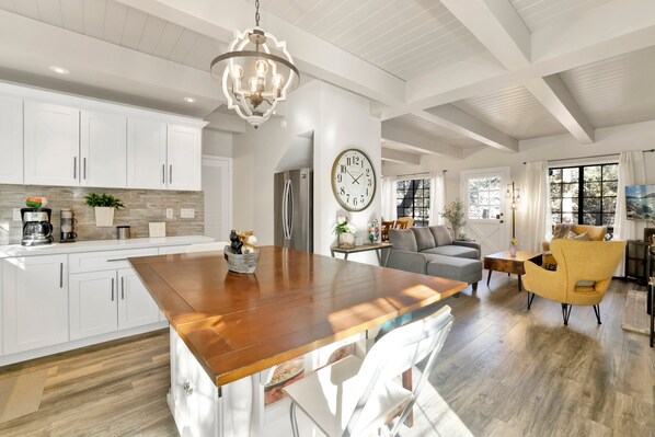 Cabin, Multiple Beds, Patio, Mountain View (2370) | Private kitchen | Coffee/tea maker - Alpine Cottage #2370 (Sugarloaf)