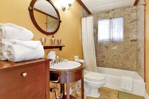 Bathroom - Yosemite Slope Views #2243 (Big Bear Lake)