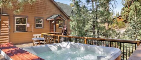 Cabin, Berbilang Katil, Hot Tub, Mountain View (2056) | Tab spa terbuka