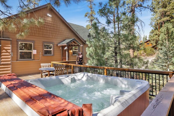 Cabin, Multiple Beds, Hot Tub, Mountain View (2056) | Outdoor spa tub - Top Notch Lodge#2056 (Big Bear Lake)